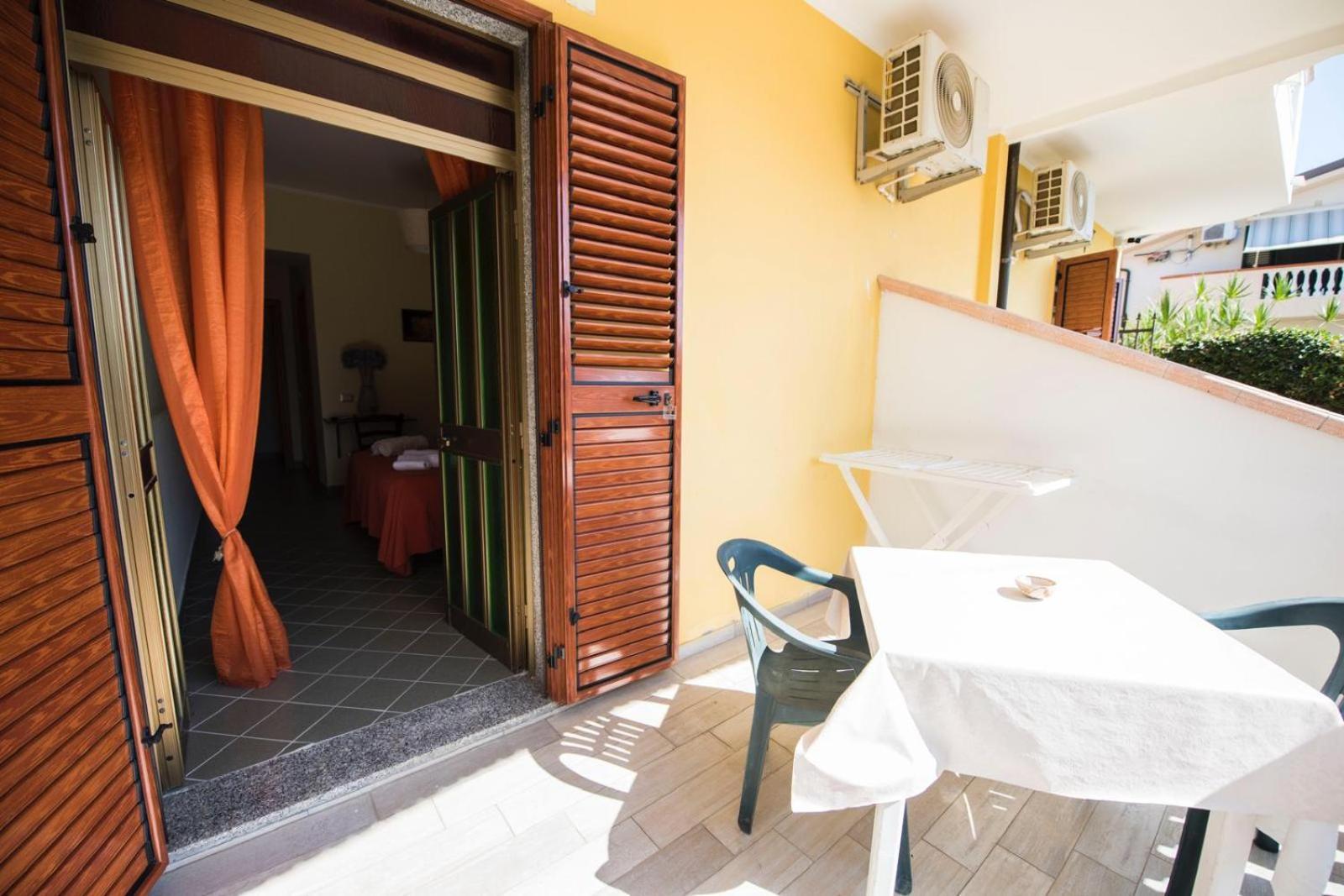 B&B Casa Cosmano Brancaleone Marina Eksteriør bilde