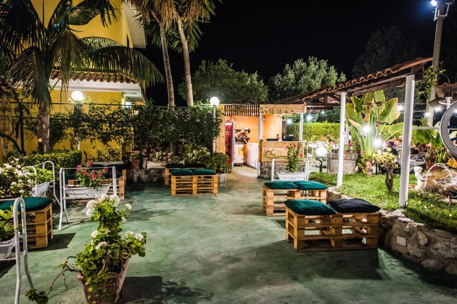 B&B Casa Cosmano Brancaleone Marina Eksteriør bilde
