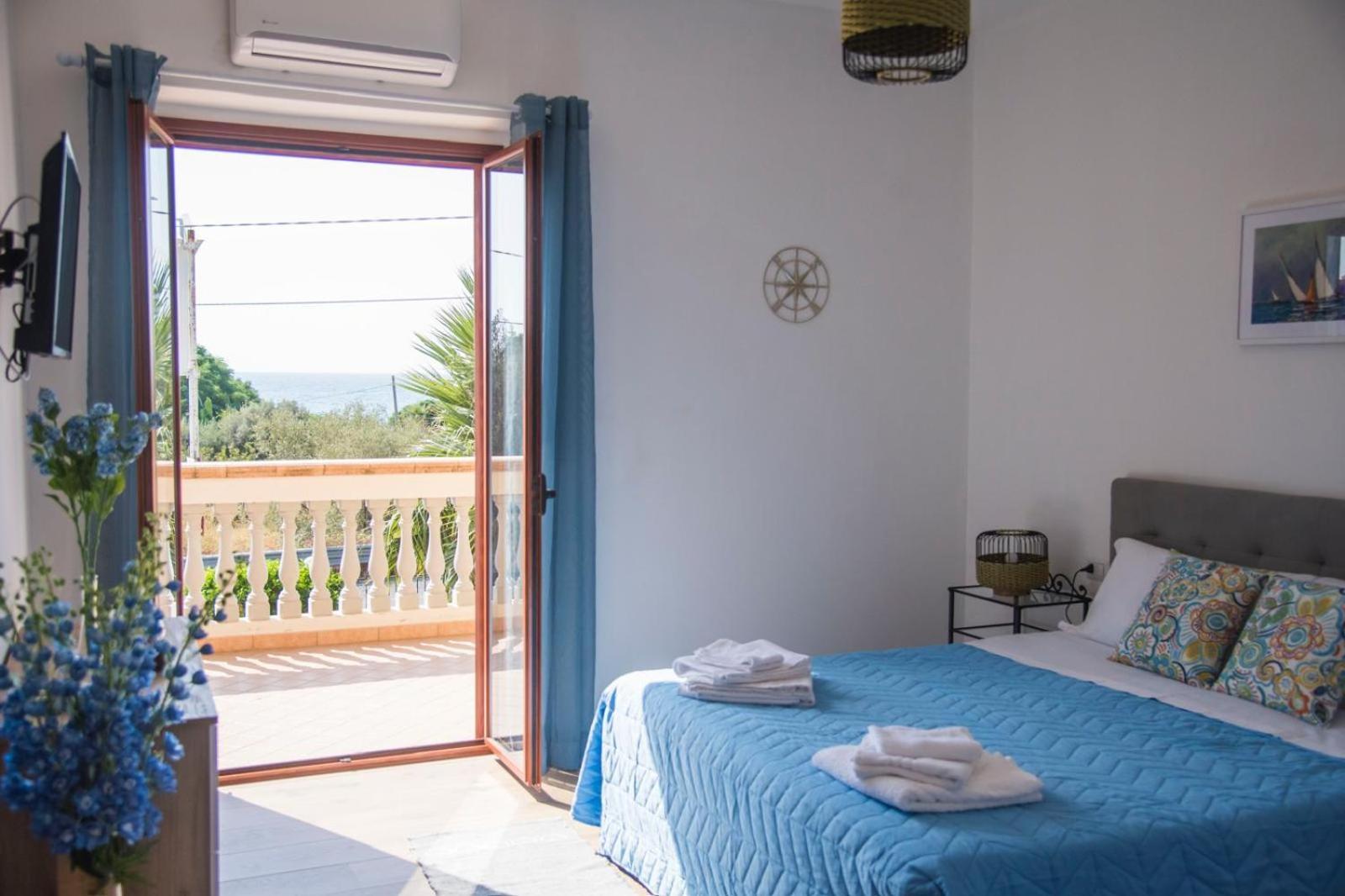 B&B Casa Cosmano Brancaleone Marina Eksteriør bilde