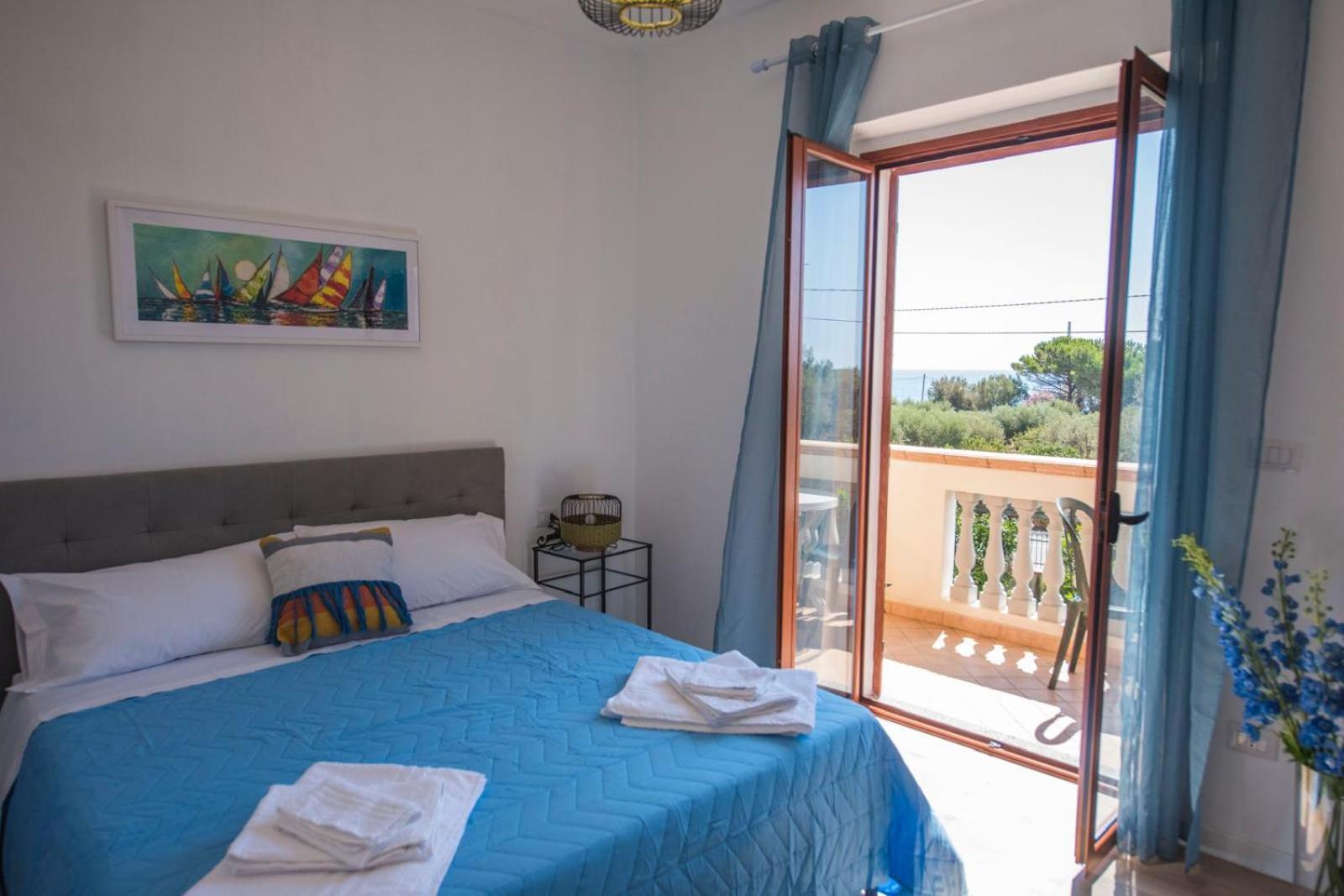 B&B Casa Cosmano Brancaleone Marina Eksteriør bilde