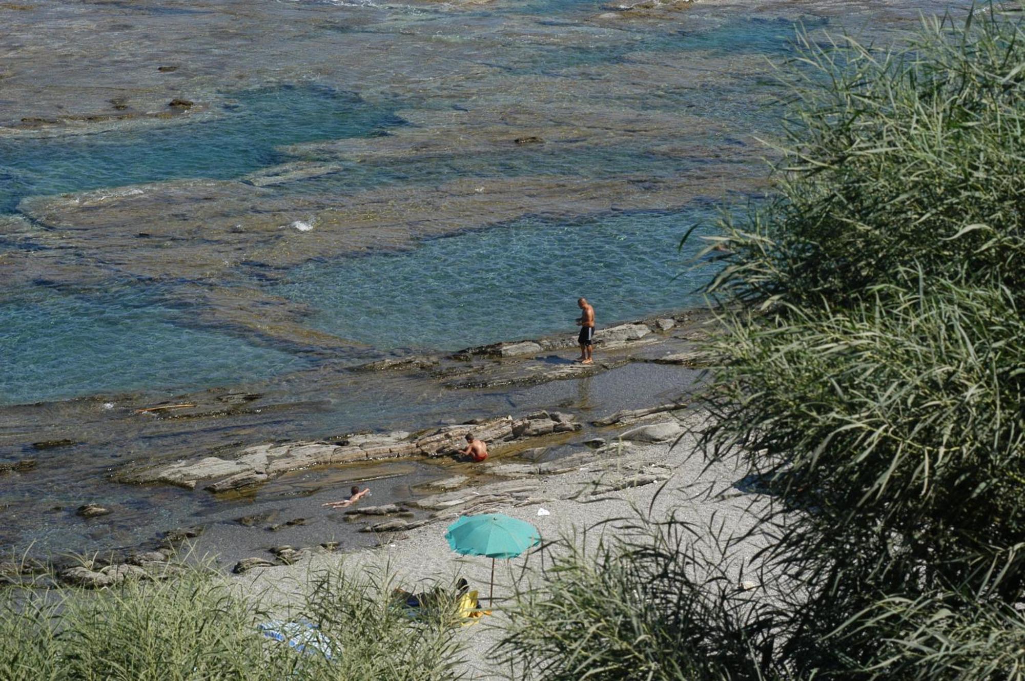 B&B Casa Cosmano Brancaleone Marina Eksteriør bilde